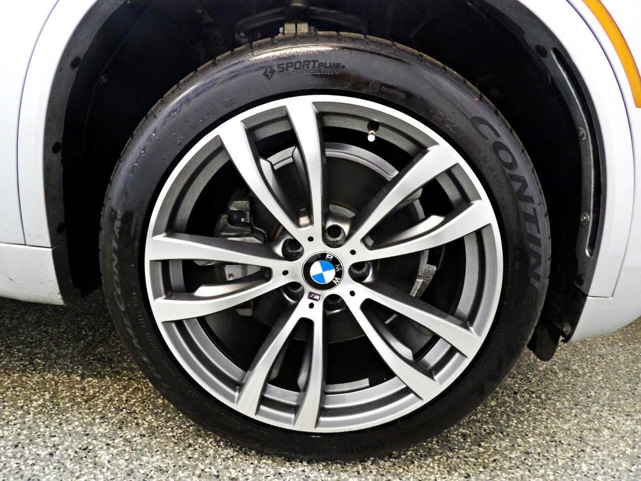 Used 2017 BMW X5 xDrive40e AWD/4WD image 22