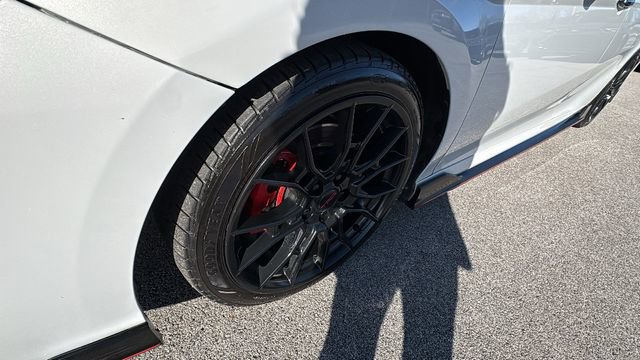 Used 2021 Toyota Camry TRD w/ TRD Package w/JBL Audio image 9