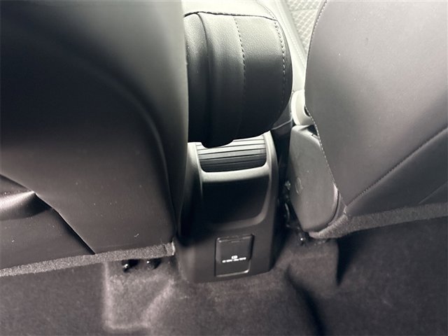 Certified 2022 Buick Encore Preferred w/ Safety Package image 19