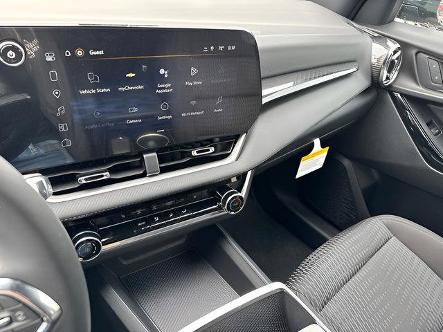 New 2026 Chevrolet Equinox LT w/ Midnight Edition AWD/4WD image 19