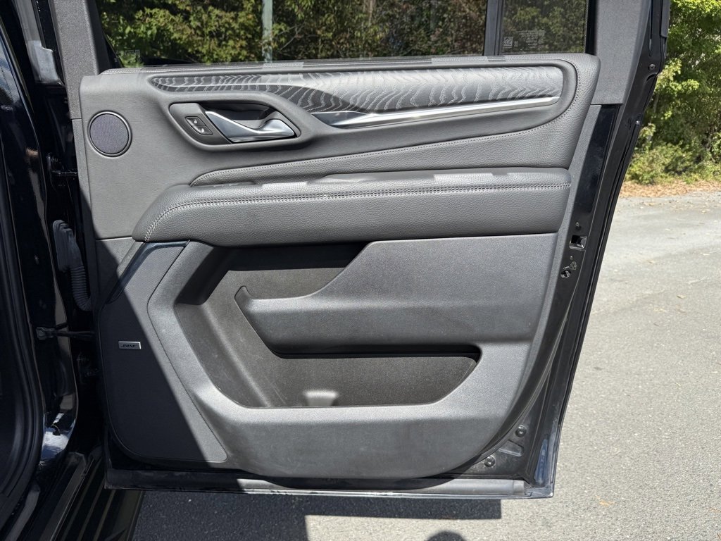 Certified 2024 GMC Yukon XL Denali image 57