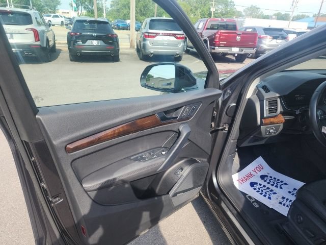 Used 2019 Audi Q5 2.0T Premium Plus AWD/4WD image 8