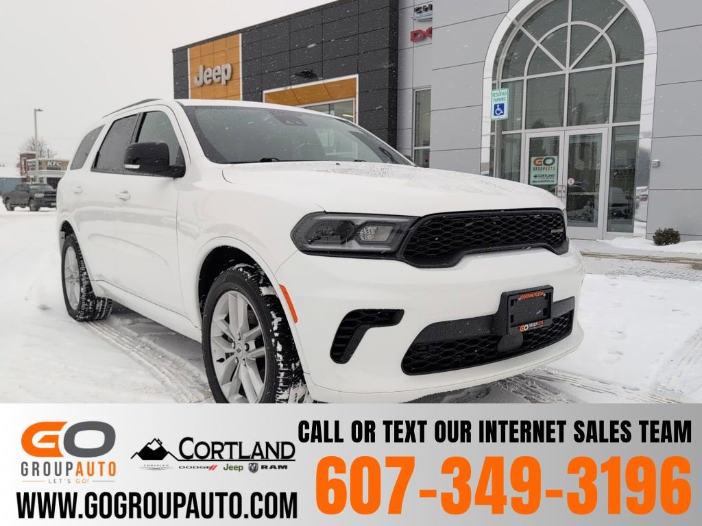 Used 2024 Dodge Durango GT image 1