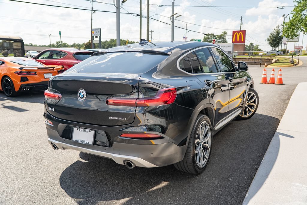 Used 2021 BMW X4 xDrive30i w/ Convenience Package AWD/4WD image 9