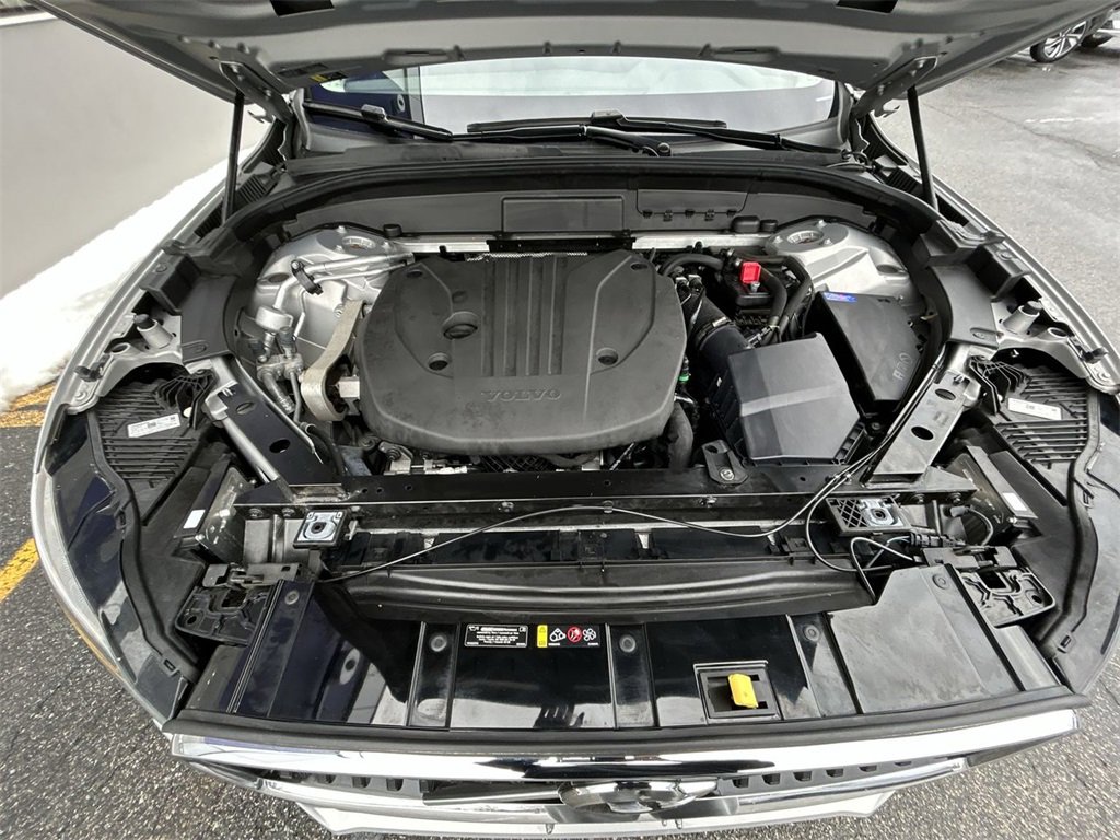 Certified 2023 Volvo XC60 B5 Core w/ Climate Package image 14