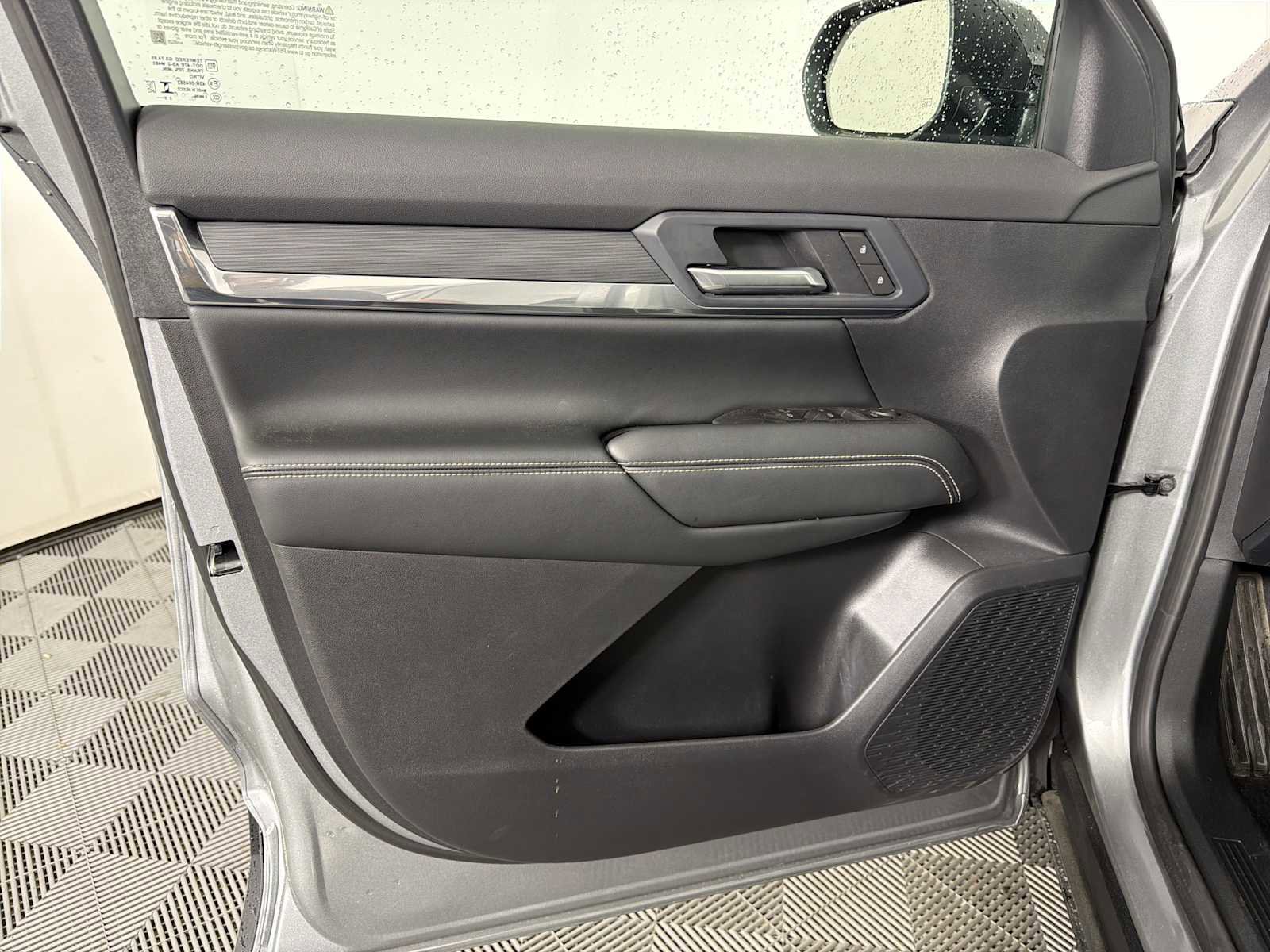 New 2026 GMC Terrain Elevation w/ Technology Package II image 7