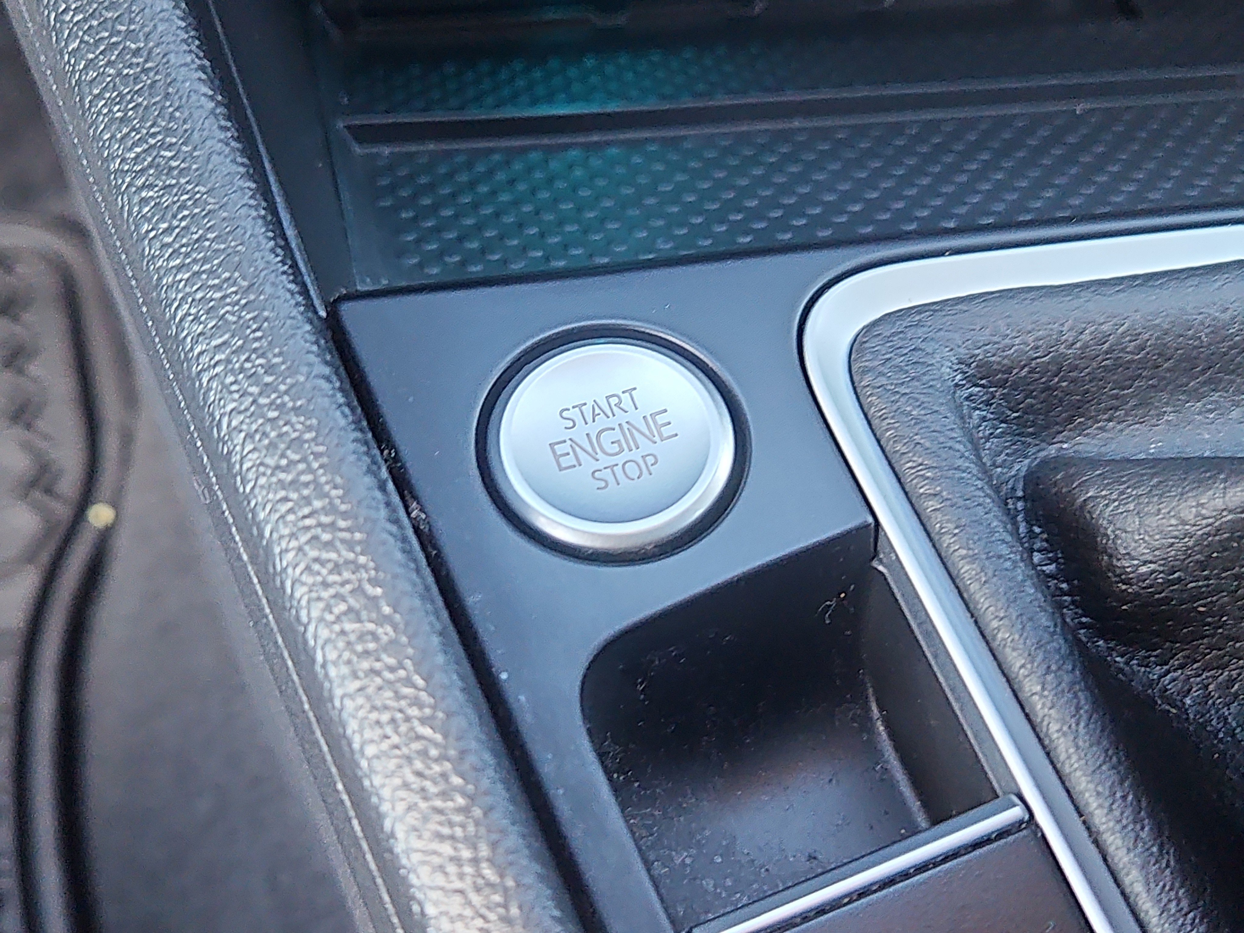 Certified 2025 Volkswagen Jetta GLI Autobahn image 18