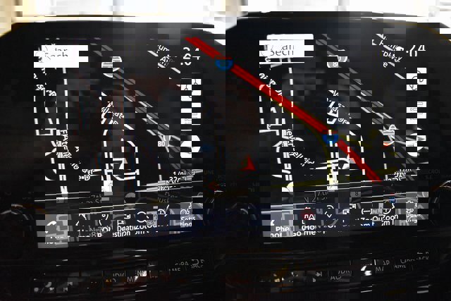 Used 2024 Nissan Pathfinder Platinum w/ Cargo Package image 32