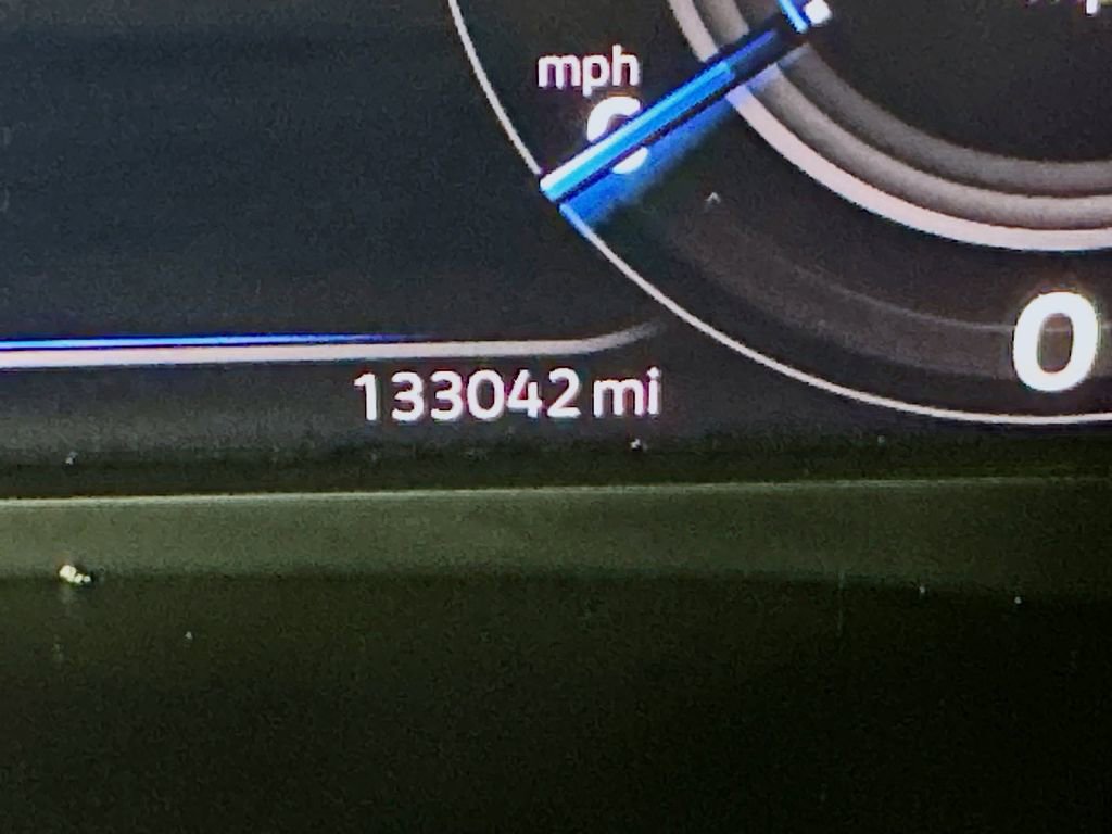 Used 2019 Volkswagen Atlas SEL image 32