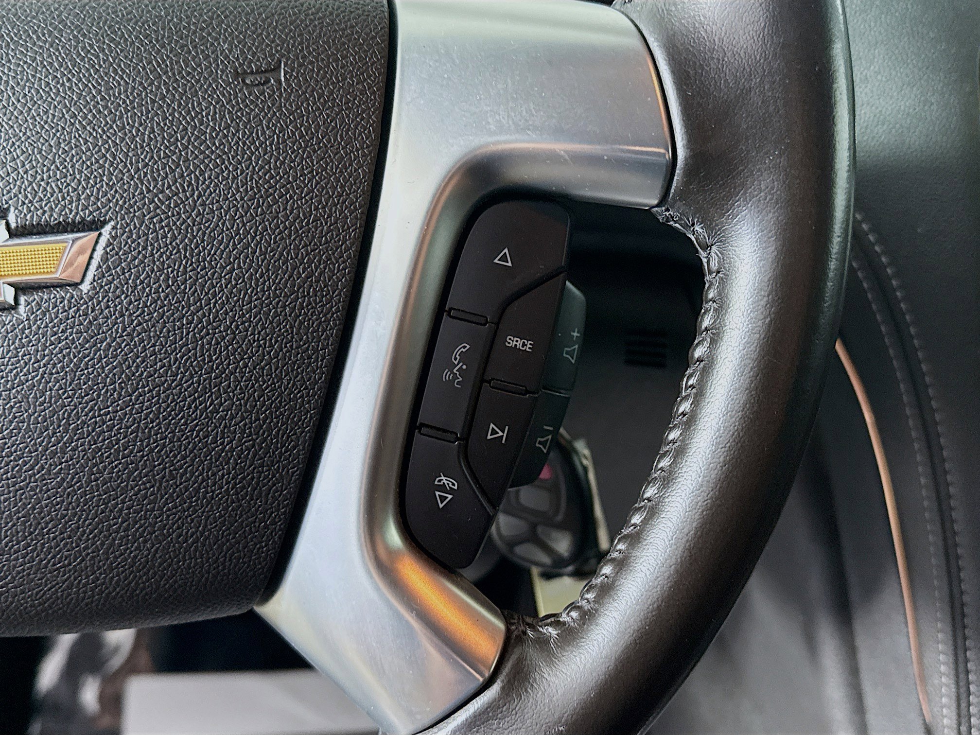 Used 2017 Chevrolet Traverse LT FWD image 15