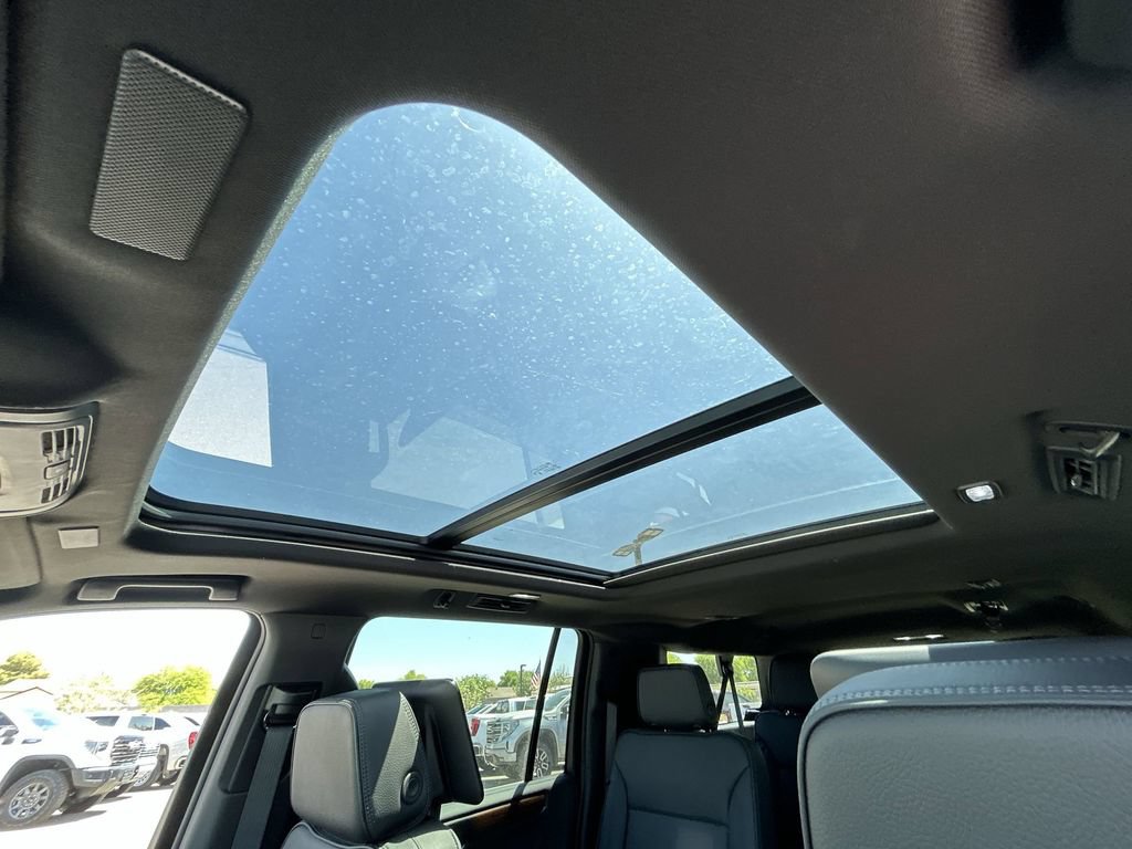 New 2026 GMC Yukon XL Denali AWD/4WD image 19