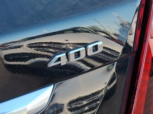 Certified 2022 Cadillac XT5 Premium Luxury w/ LPO, Radiant Package image 27