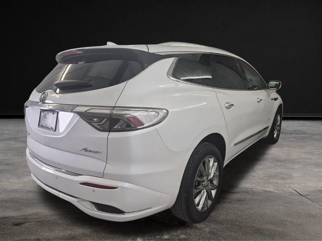 Used 2024 Buick Enclave Avenir w/ Avenir Technology Package image 6