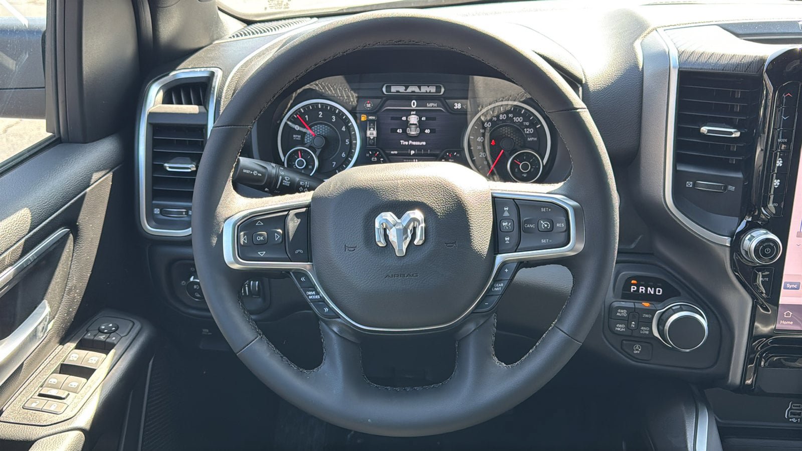 New 2026 RAM 1500 Big Horn AWD/4WD image 21