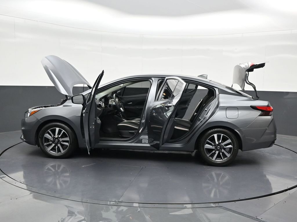 Used 2021 Nissan Versa SV FWD image 28