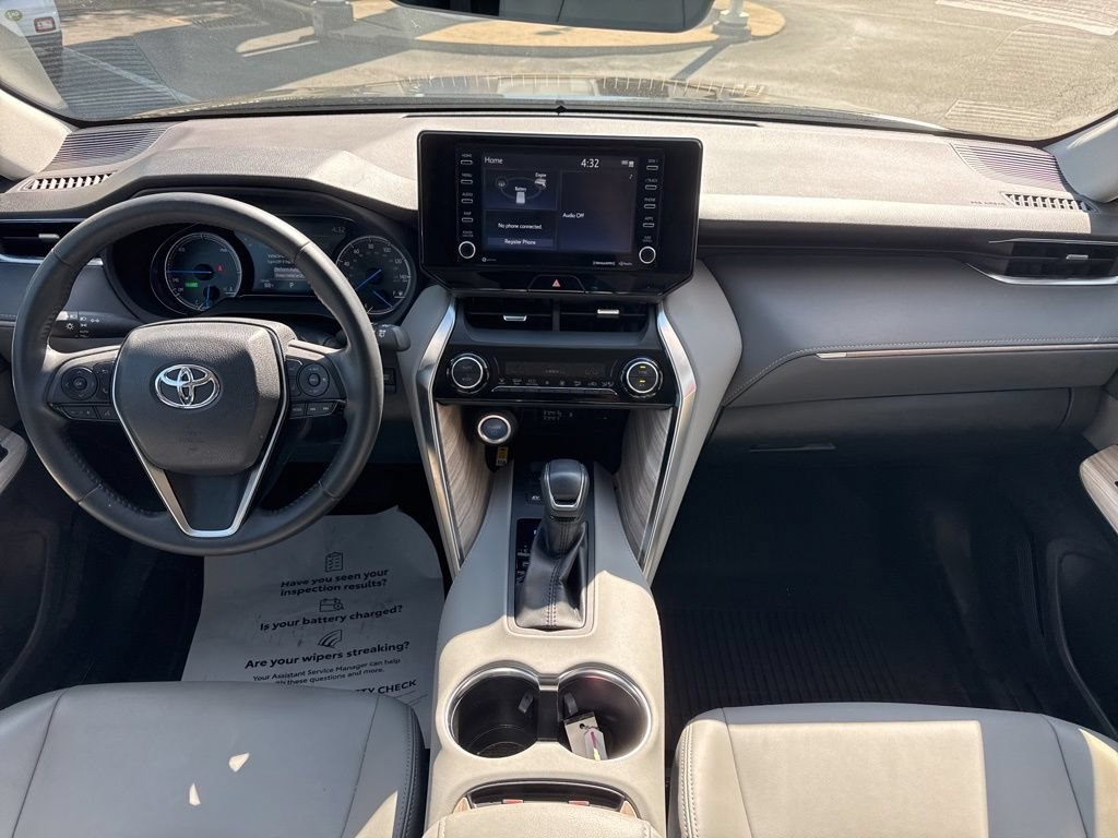 Certified 2022 Toyota Venza XLE AWD/4WD image 20