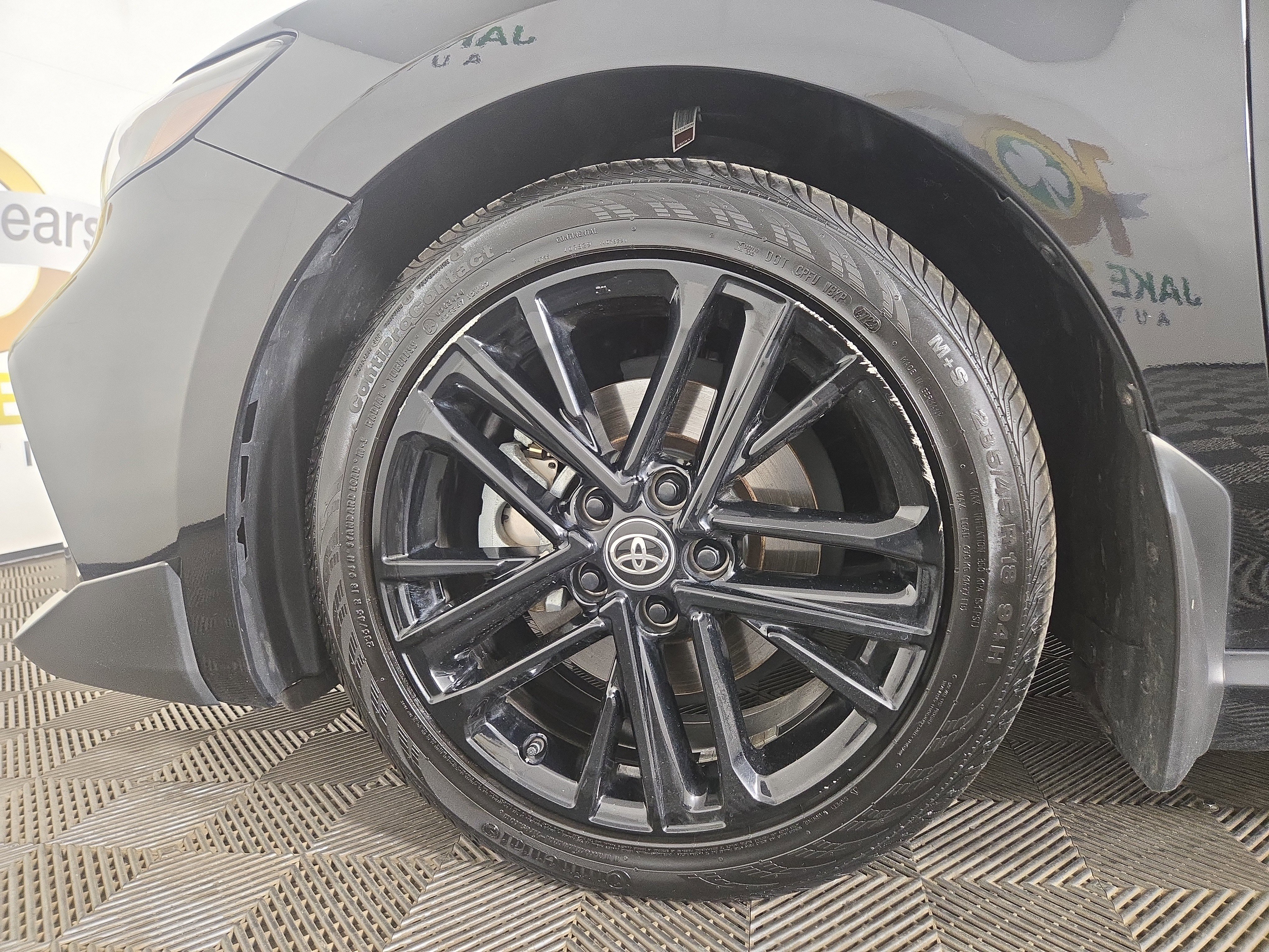 Used 2025 Toyota Camry SE FWD image 32