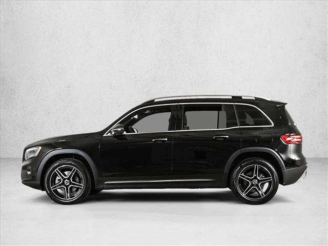 New 2026 Mercedes-Benz GLB 250 4MATIC image 9