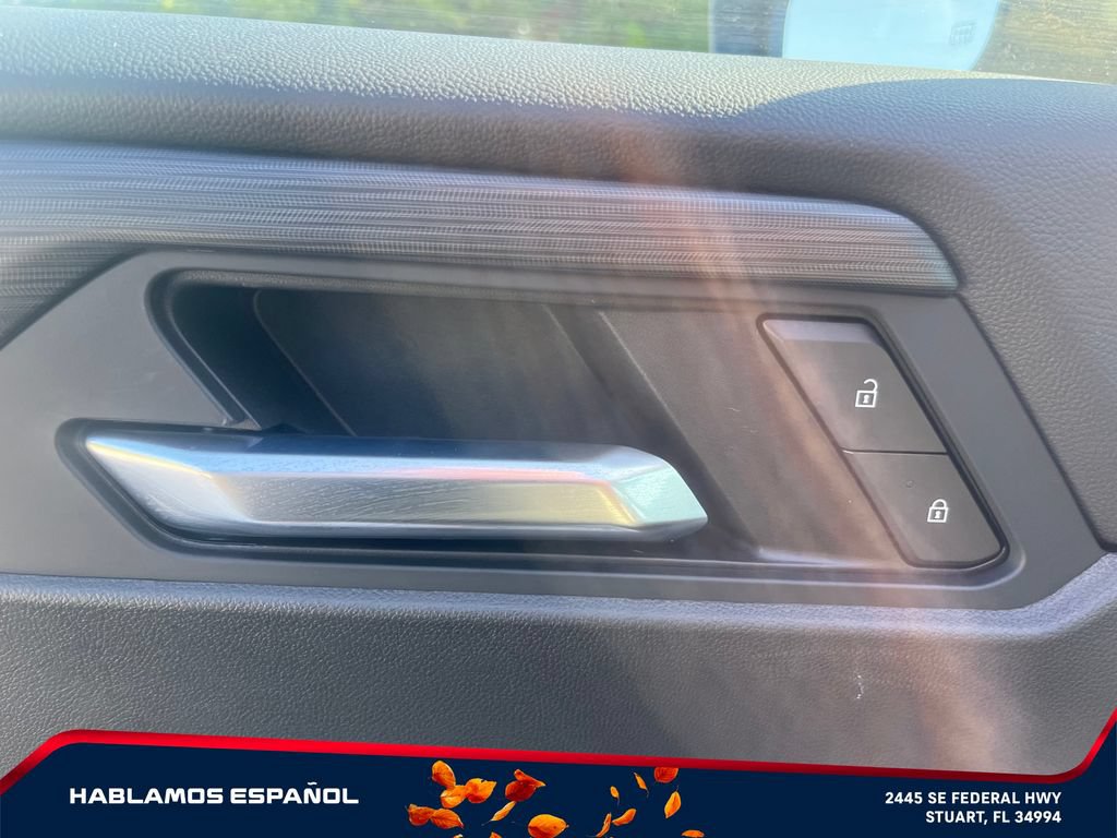 New 2026 GMC Acadia Elevation w/ Black Edition FWD image 12