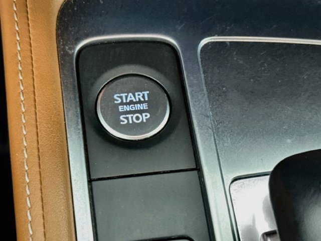 Used 2024 INFINITI QX60 Sensory AWD/4WD image 18