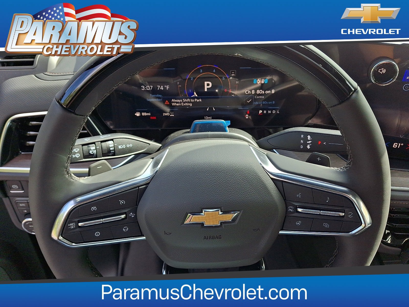 New 2026 Chevrolet Suburban High Country AWD/4WD image 15
