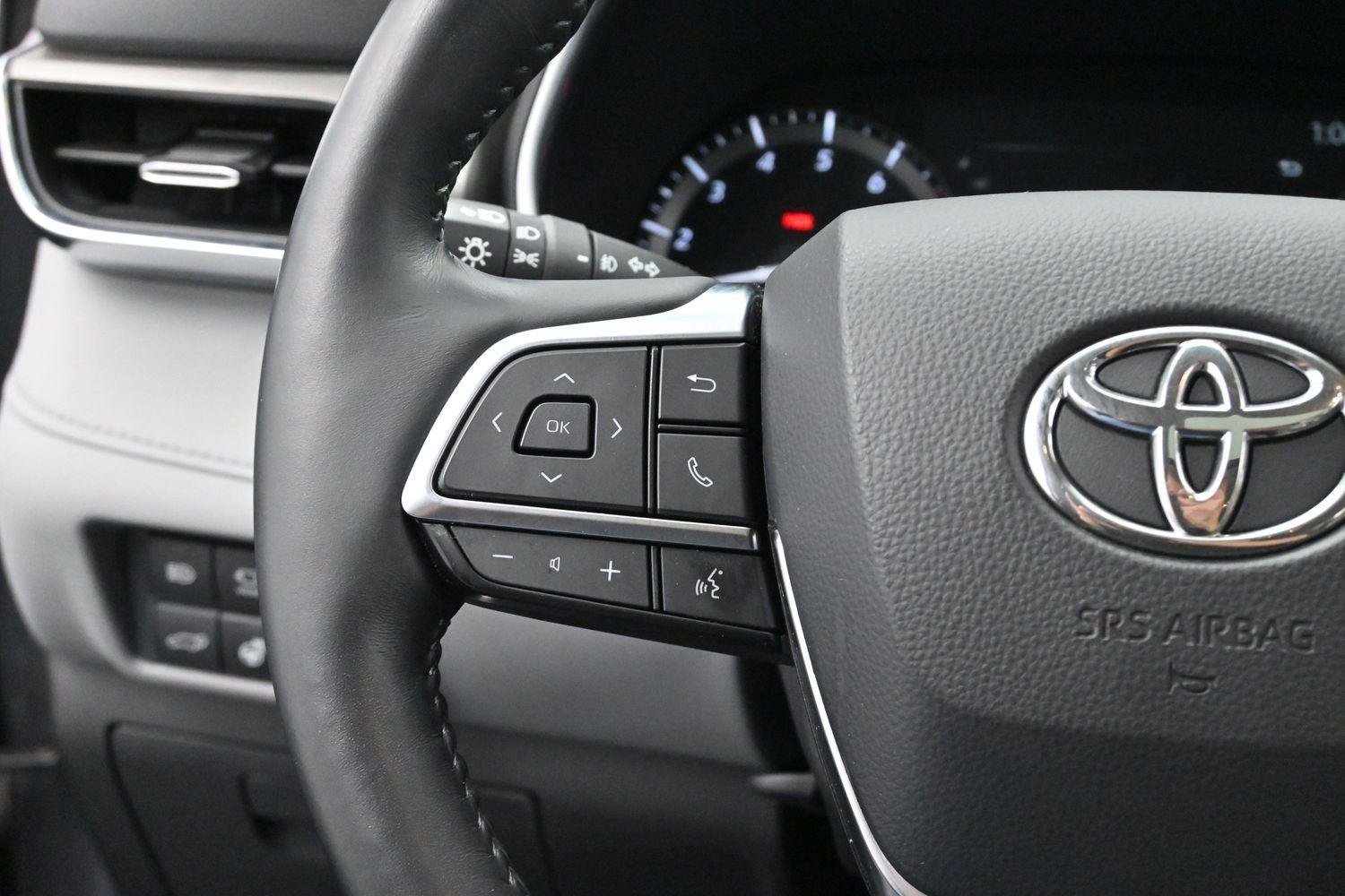 Used 2021 Toyota Highlander Limited AWD/4WD image 17