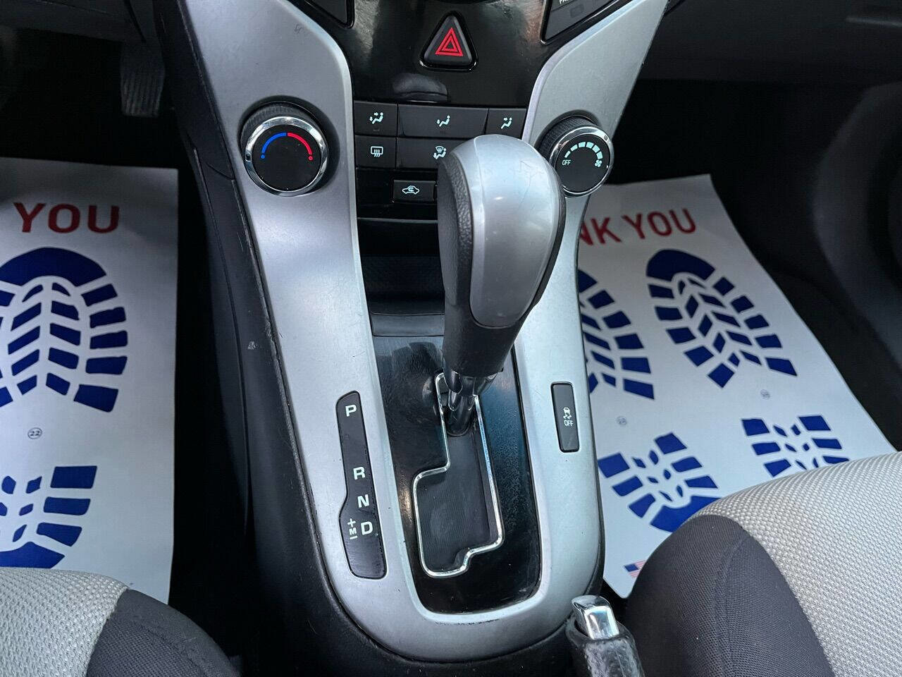 Used 2014 Chevrolet Cruze LS image 28