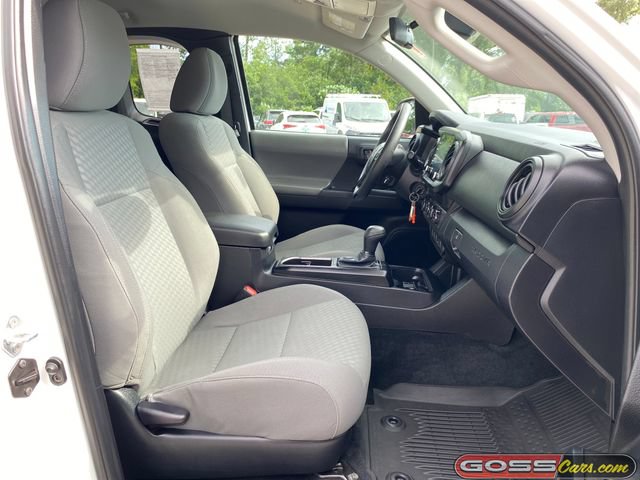 Used 2022 Toyota Tacoma SR w/ SX Package AWD/4WD image 6