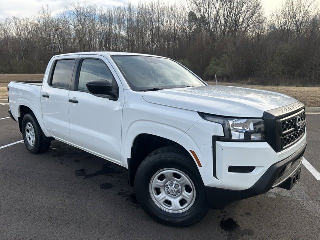 Used 2022 Nissan Frontier S w/ Technology Package image 2