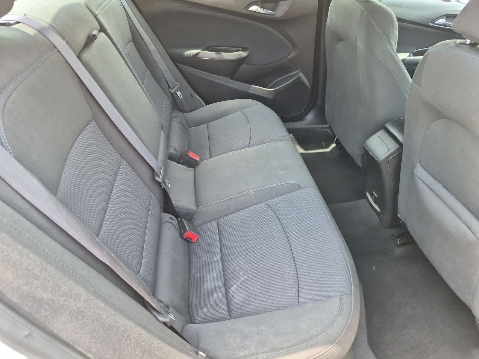 Used 2017 Chevrolet Cruze LT w/ Convenience Package FWD image 20