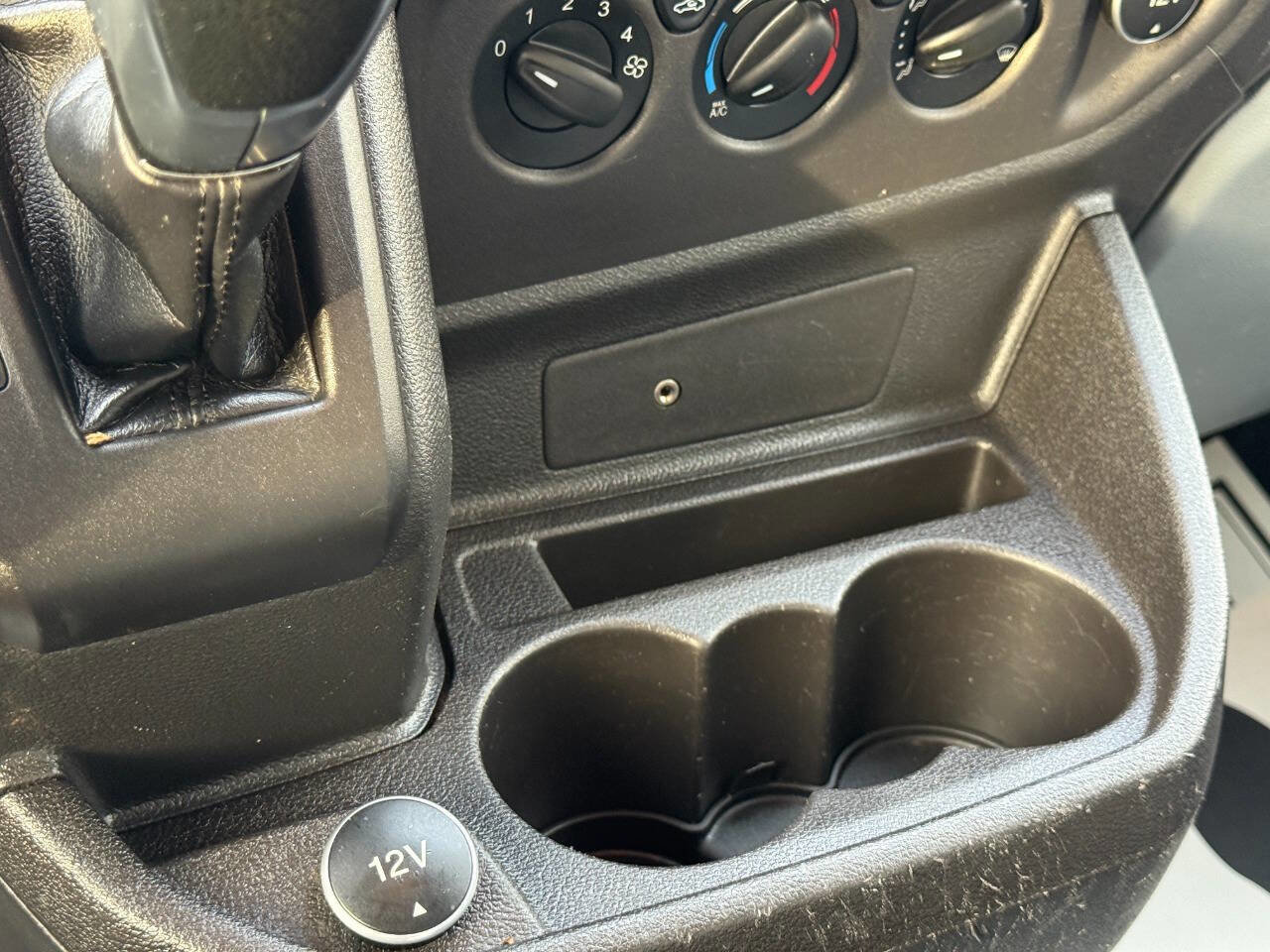 Used 2017 Ford Transit 250 148 Medium Roof image 22