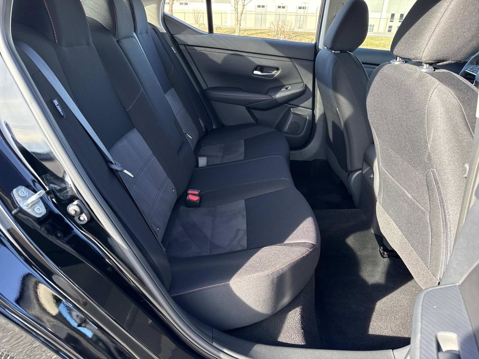 Used 2025 Nissan Sentra SR image 19