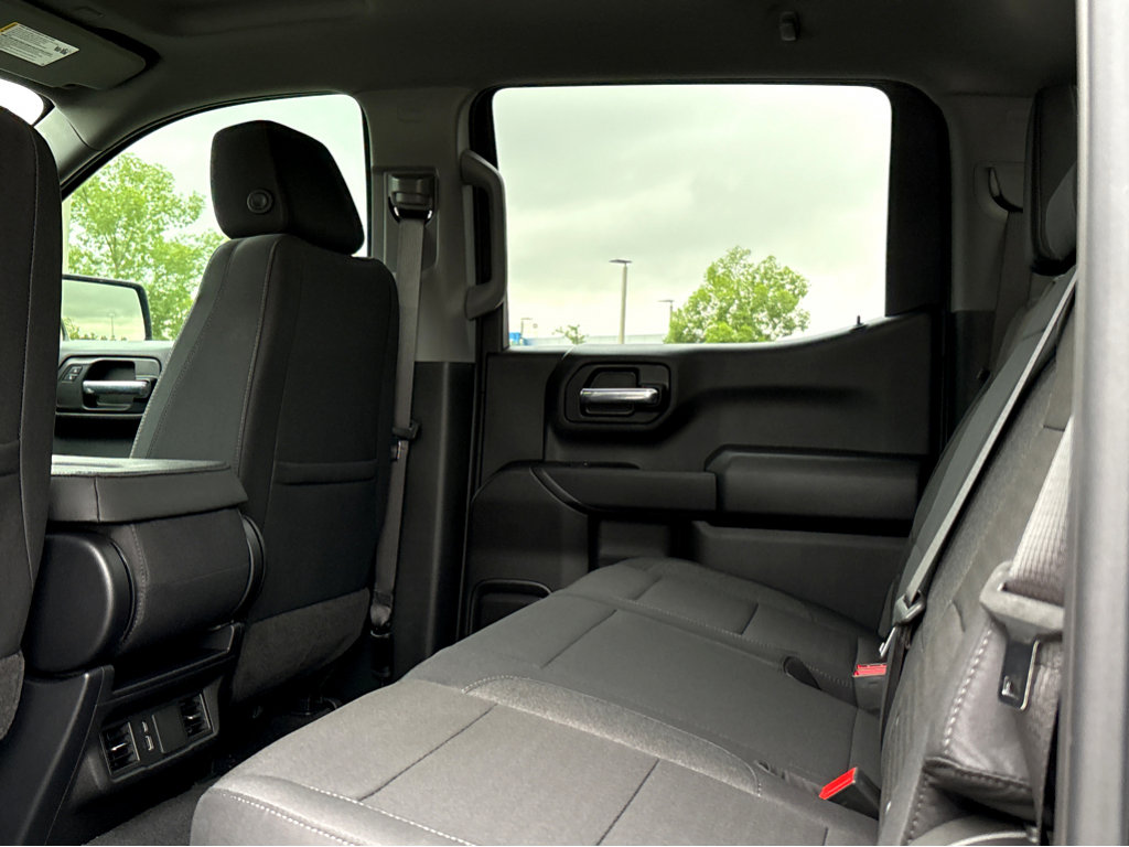 New 2026 Chevrolet Silverado 1500 Custom AWD/4WD image 18