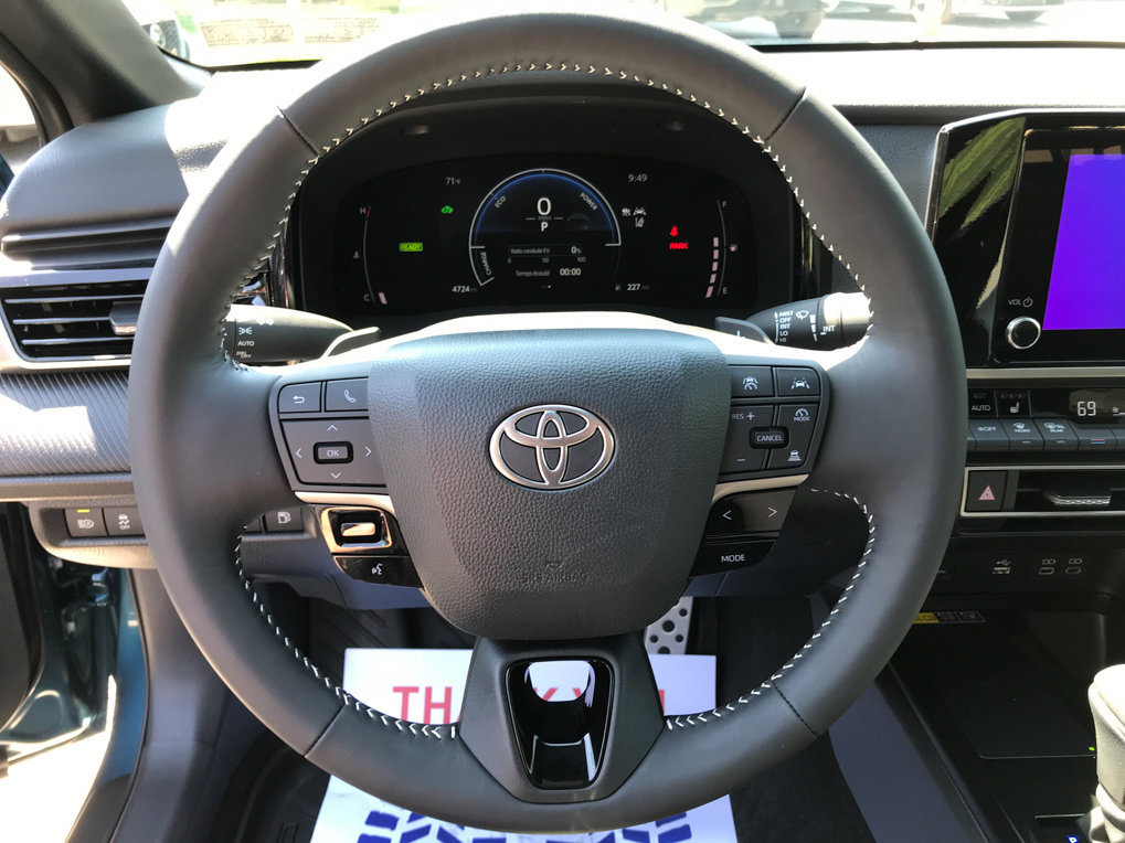 Used 2026 Toyota Camry SE w/ Convenience Package FWD image 17