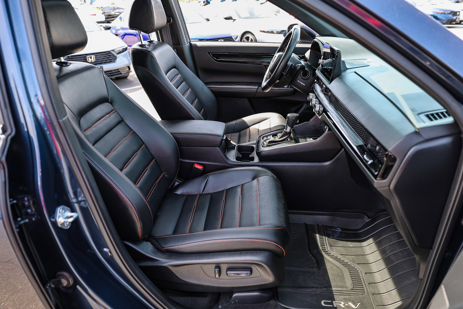 Certified 2025 Honda CR-V Sport Touring image 9