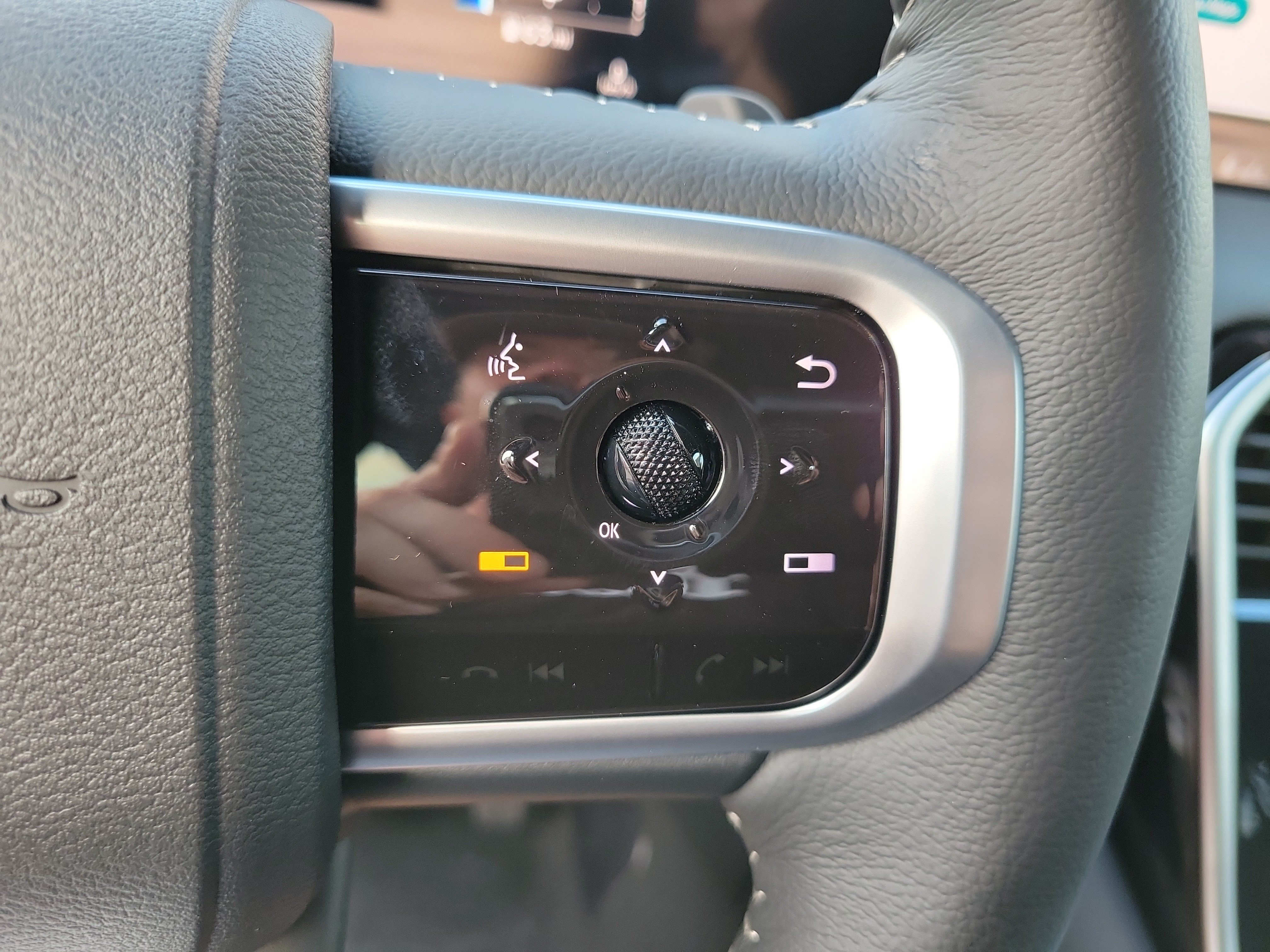 New 2026 Nissan Armada SL w/ Captain's Chari Seat Package AWD/4WD image 22