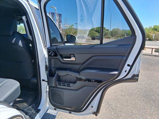 Certified 2025 Toyota 4Runner Limited AWD/4WD image 10