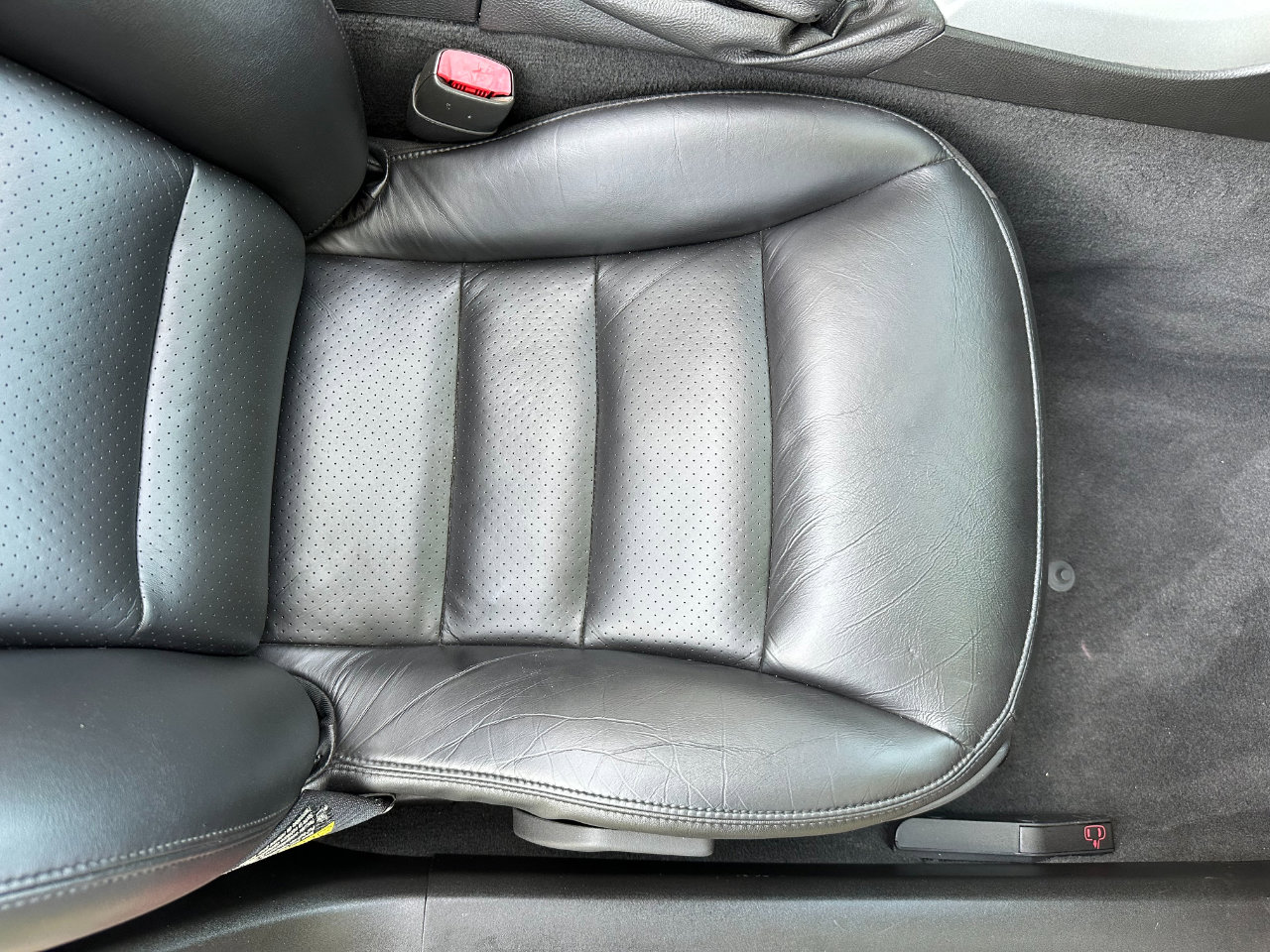 Used 2006 Chevrolet Corvette Convertible w/ Preferred Equipment Group image 18