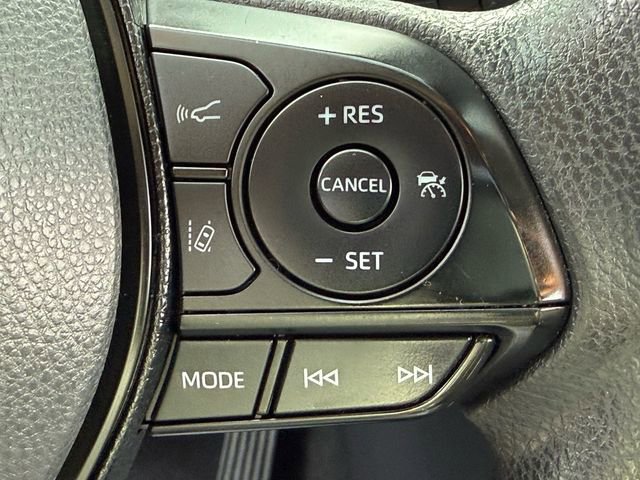 Used 2019 Toyota RAV4 XLE w/ Carpet Mat Package image 15