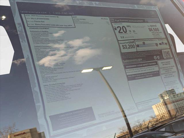 New 2025 Land Rover Discovery Sport Dynamic SE image 20