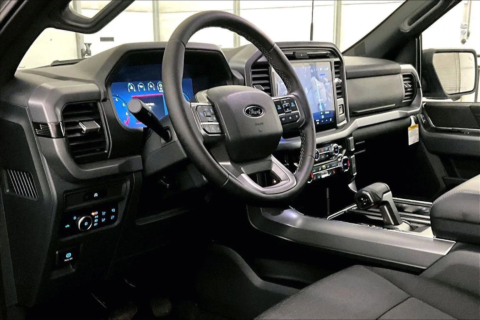 New 2025 Ford F150 XLT w/ Equipment Group 302A MID image 12