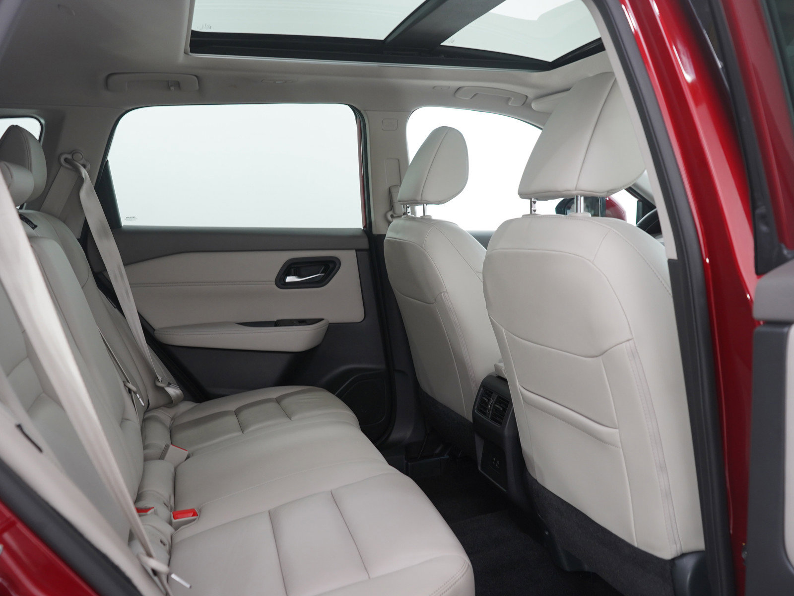 Used 2023 Nissan Rogue SL image 14