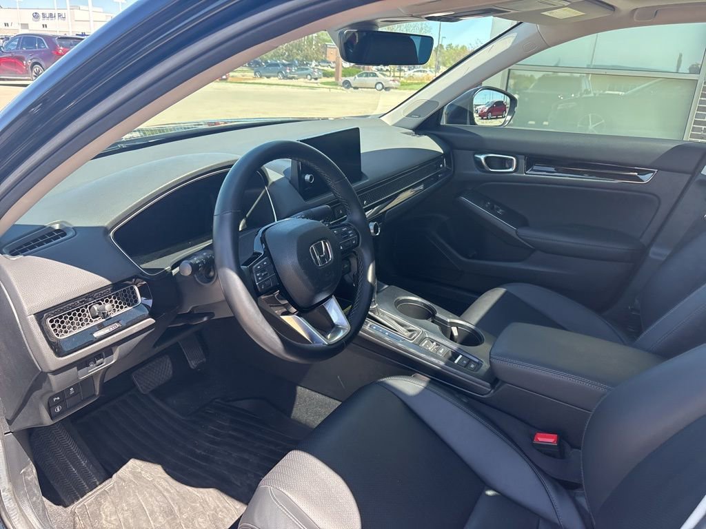 Used 2024 Honda Civic Touring image 10