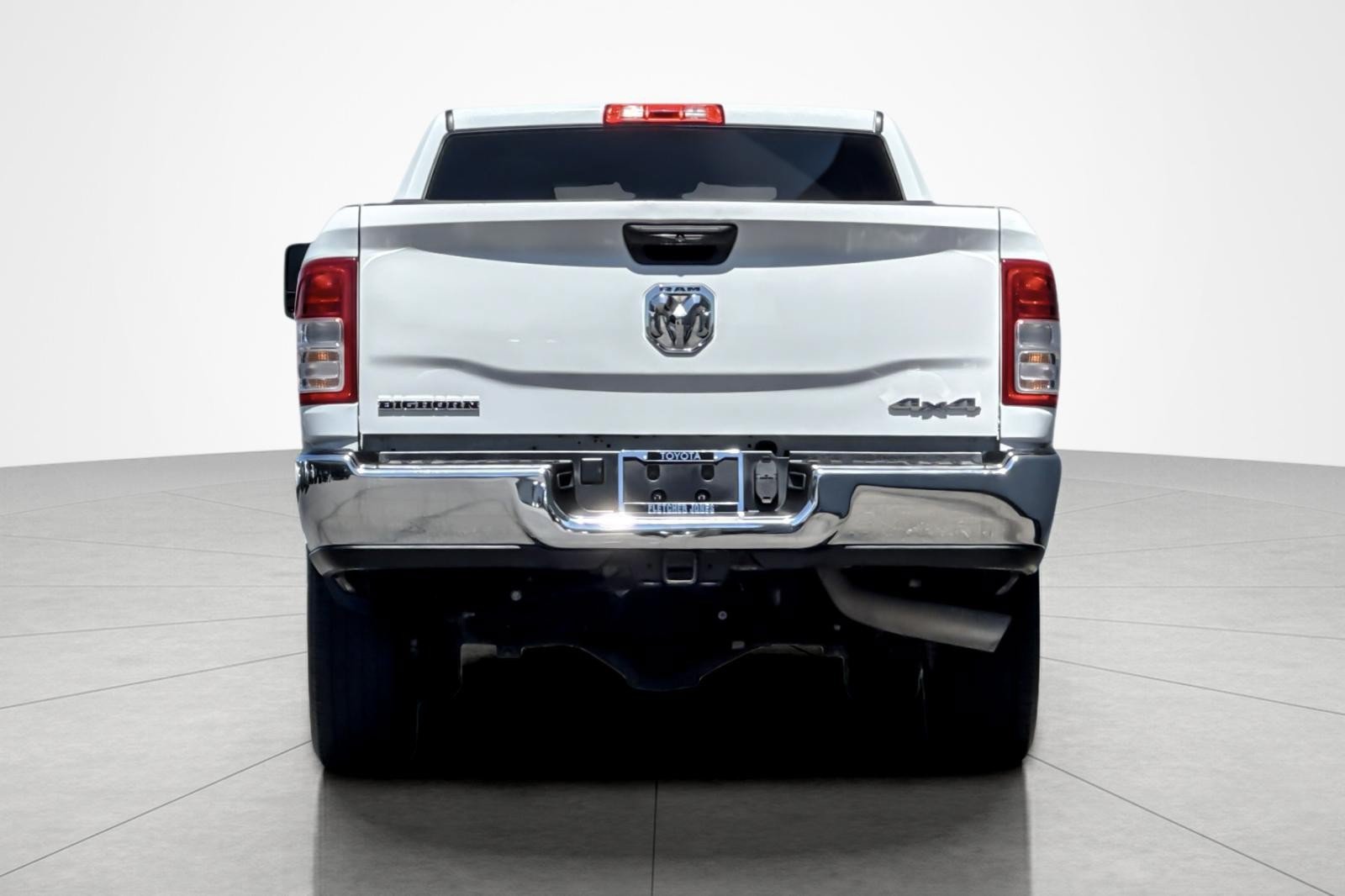 Used 2023 RAM 2500 Big Horn w/ Level 1 Equipment Group AWD/4WD image 4