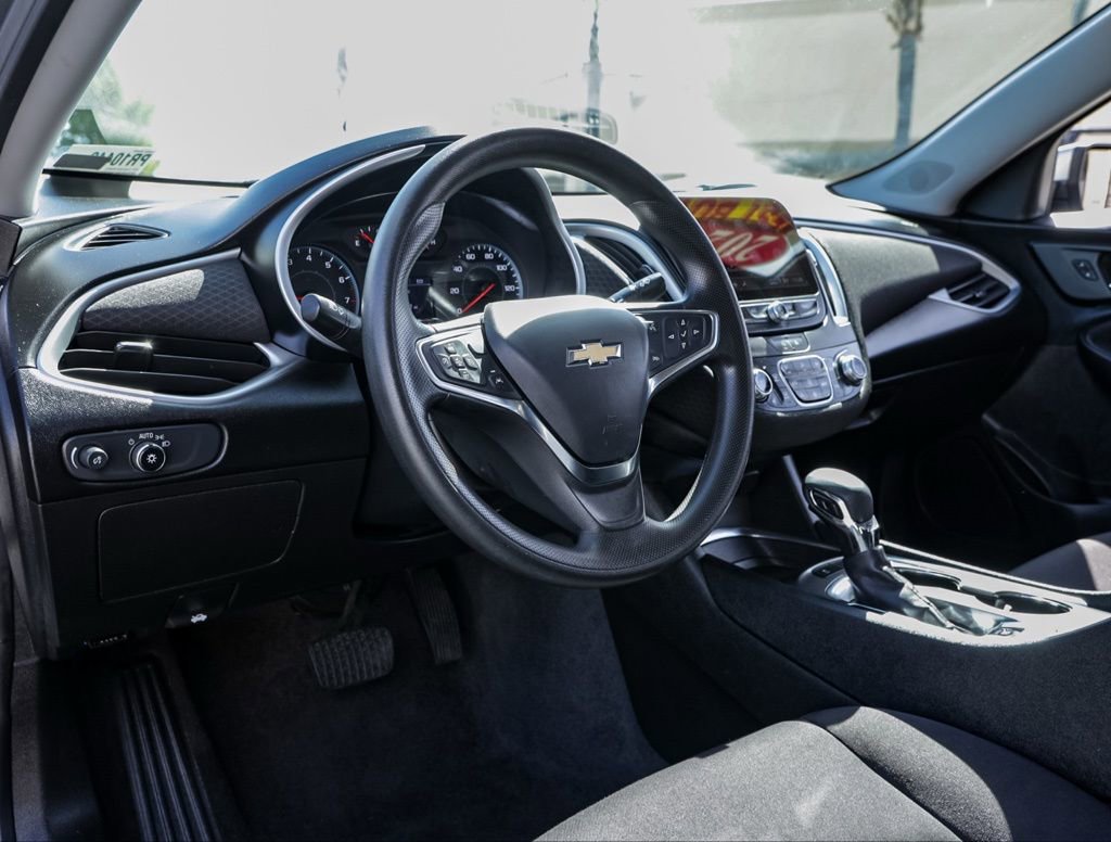 Used 2024 Chevrolet Malibu LT image 16