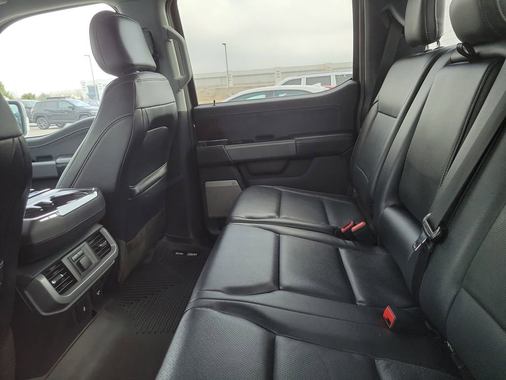 Used 2022 Ford F150 Lariat w/ Equipment Group 502A High image 11