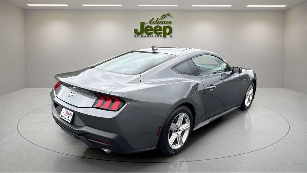 Used 2026 Ford Mustang Coupe RWD image 13