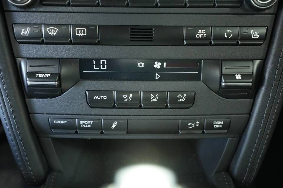 Used 2011 Porsche 911 Speedster image 19