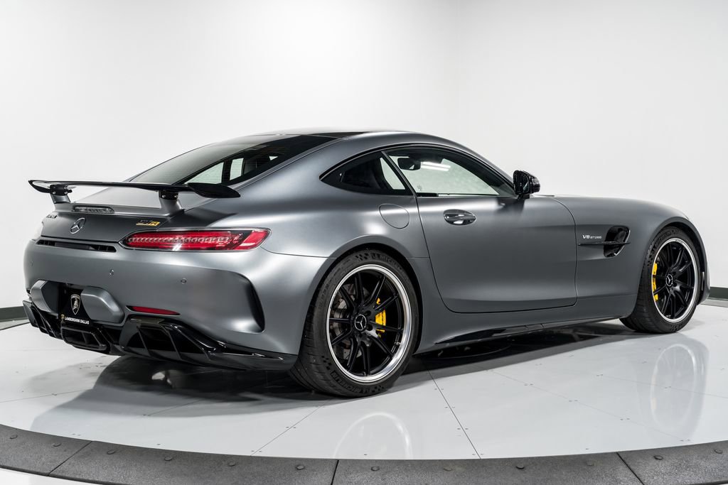 Used 2018 Mercedes-Benz AMG GT R image 3
