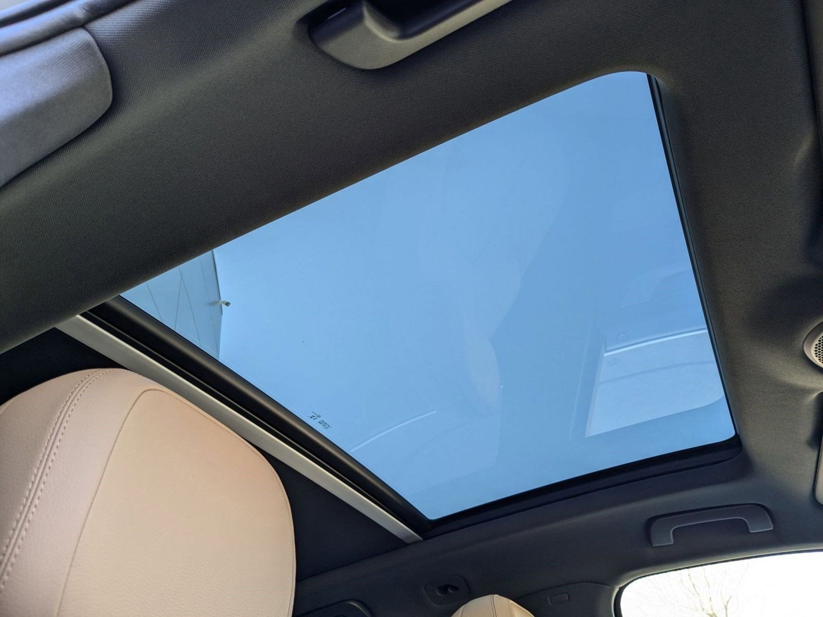 Certified 2025 Porsche Cayenne image 26